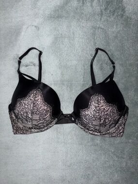 VS Strappy Bombshell Adds 2 Cup Sizes Plunge Pushup Bra 34C